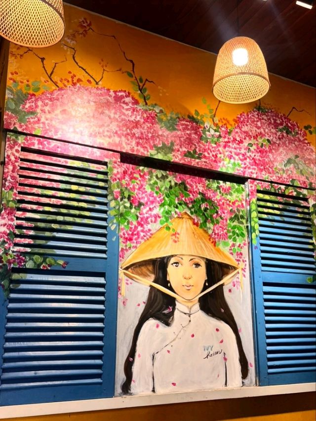  Ho Chi Minh City Uncovered: A Fusion of Culture, Chaos & Charm 🇻🇳