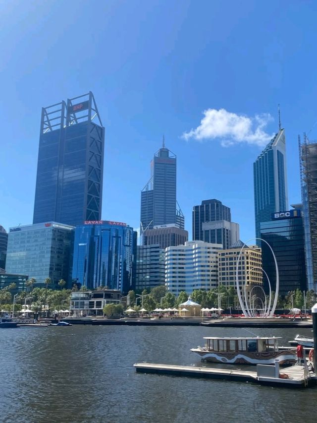 ✨Perth City Vibes: Where Urban Chic Meets Nature’s Bliss!