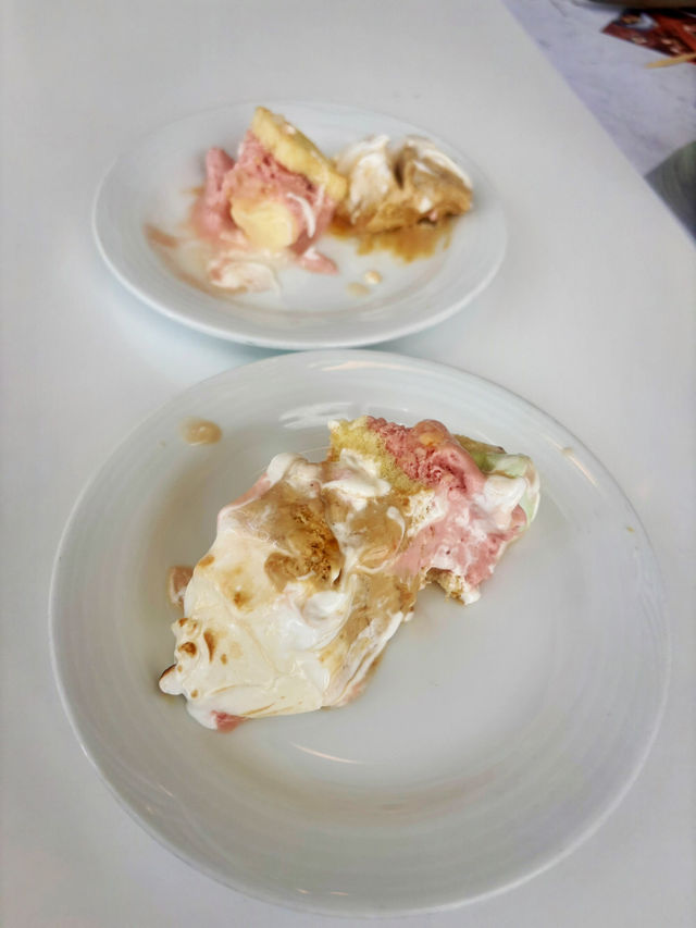 【北角】港島海逸君綽酒店：鮑魚x麵包蟹x生蠔x蟹腳海鮮盛宴自助午餐
