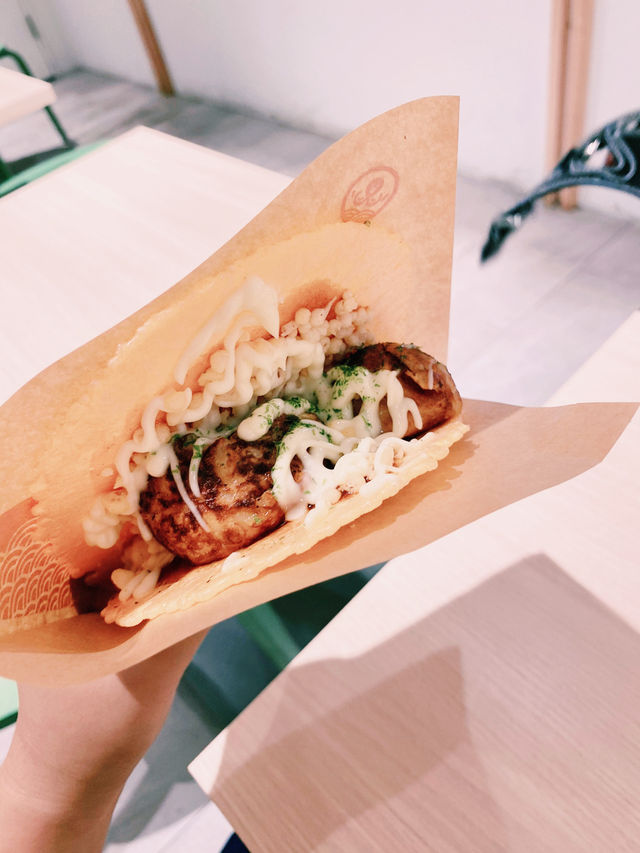 【東京下町＆湾岸満喫】浅草食べ歩き＋隅田川クルーズ＋お台場レトロ街散策ツアー🤍