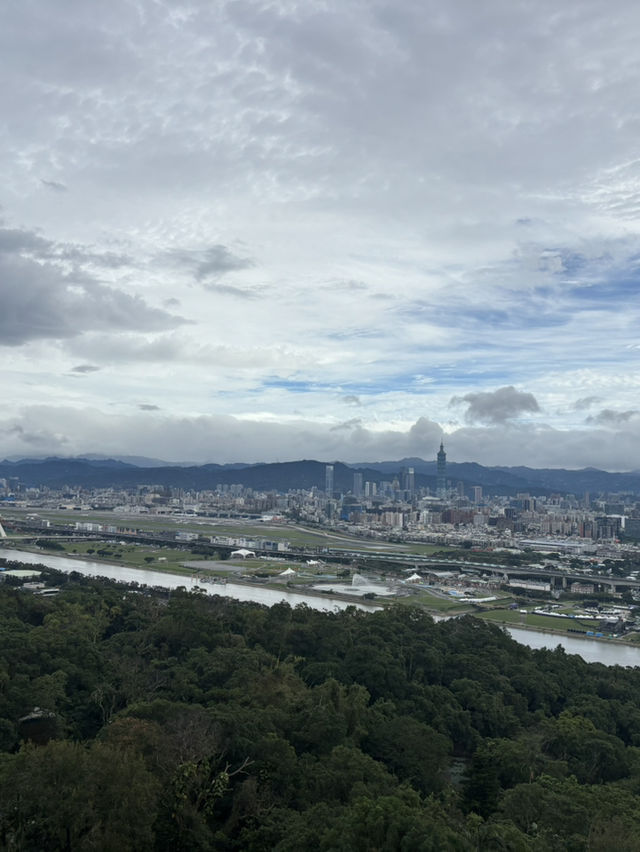 在神域水氣中走進節氣——端午日訪圓山水神社