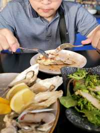 A Delicious Seafood Adventure at Oyster Co., Singapore