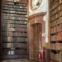 📜 *Austrian National Library: A Baroque Temple of Knowledge* 🏛️✨