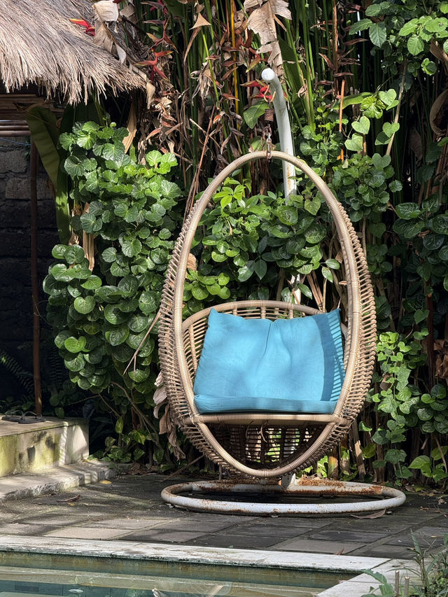 Stay safe & cheap in the woods in Sanur