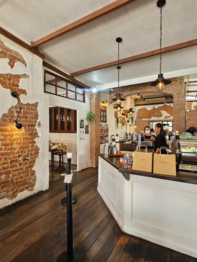บ้านข้าวหนม จ.อยุธยา คาเฟ่ขนมไทยในฝัน