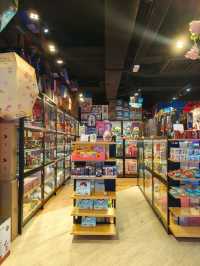 Lights, Games & Plushies at Chinatown Arcade!