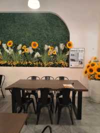 Sunflowers and Sips in Manila