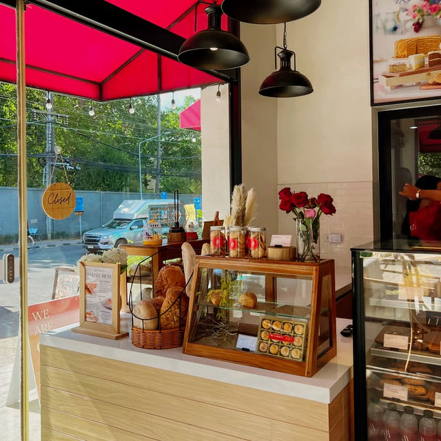 A Culinary Journey Through Thai Tradition