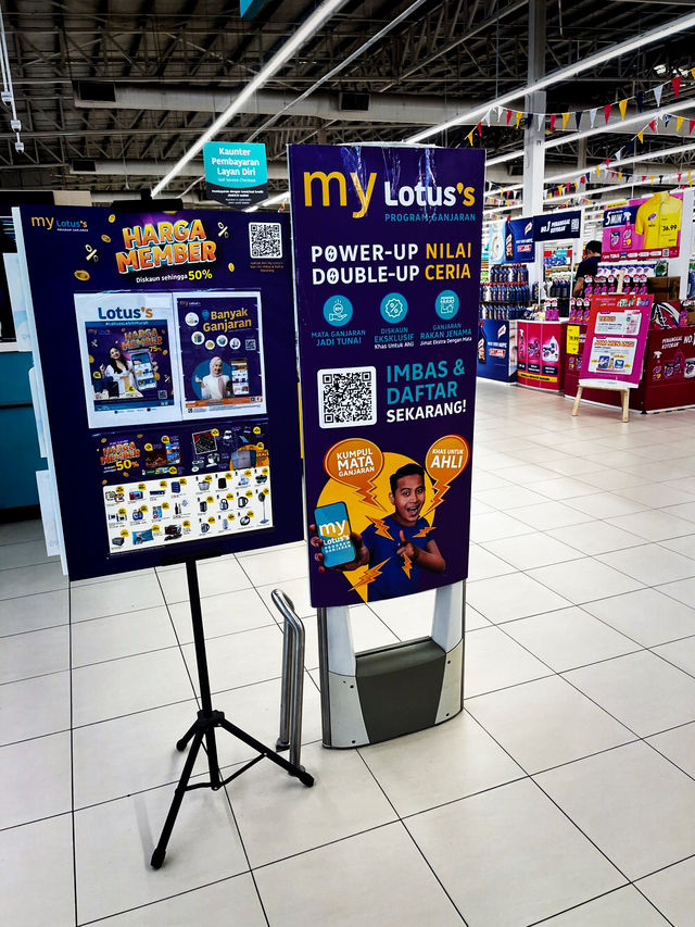 Lotus’s E-Gate, Penang – A Summer Convenience Hub