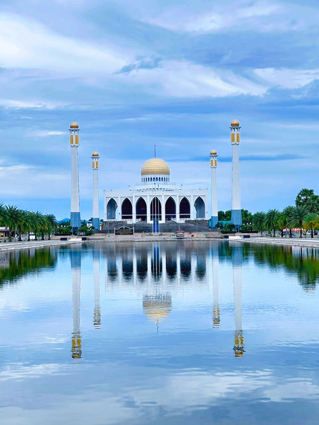 มัสยิดกลางสงขลา (สงขลา Central Mosque)