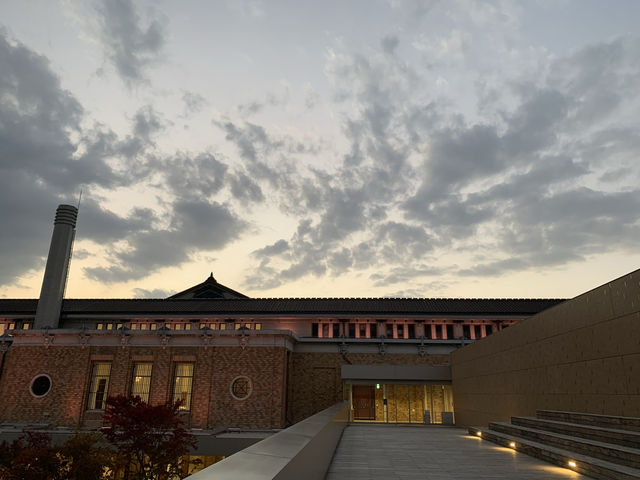 【京都🇯🇵】建築✖️歴史の調和「京セラ美術館」