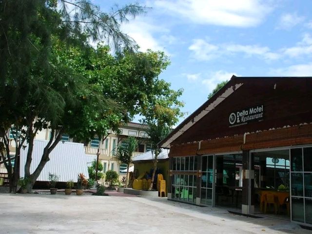 “Delta Cenang Resort: Beachfront Value with Sunset Views & Heartfelt Service”