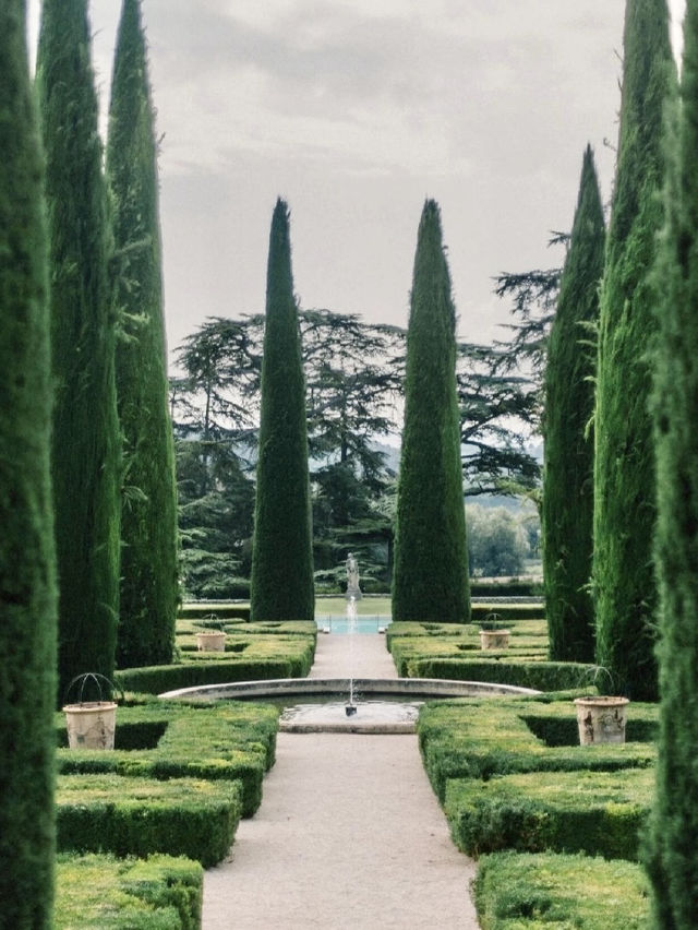 🏰 Château de Sannes 攻略｜普羅旺斯夢幻古堡 x 有機葡萄酒莊園體驗