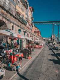 Porto’s Postcard Perfect Pair – Cais da Ribeira & Luís I Bridge