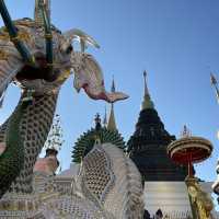 วัดบ้านเด่น - สถาปัตยกรรมงดงามแห่งเชียงใหม่