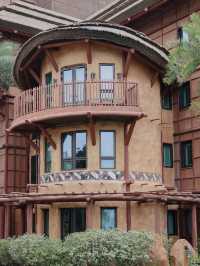 Disney Explorers Lodge