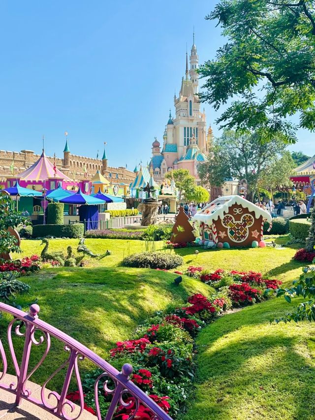 Magic Has No Age Limit – Discover the Wonder of Shanghai Disneyland
