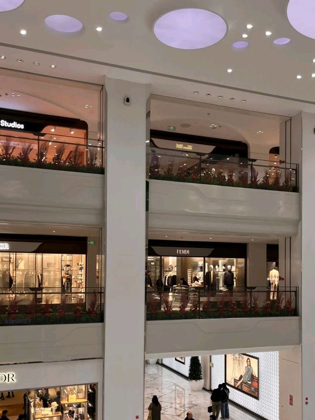 💼✨ Beijing SKP – The Most Luxurious Mall in the Capital! ✨🛍️