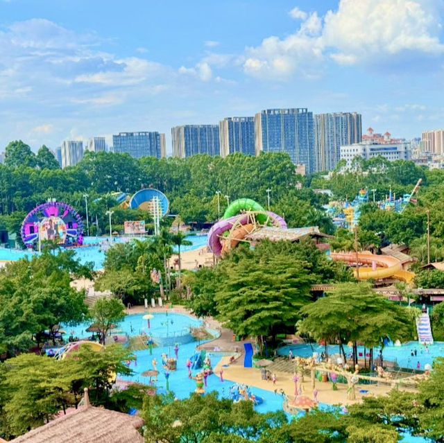 Dive into the Dream: Chimelong’s Water Spectacle 💧🎠