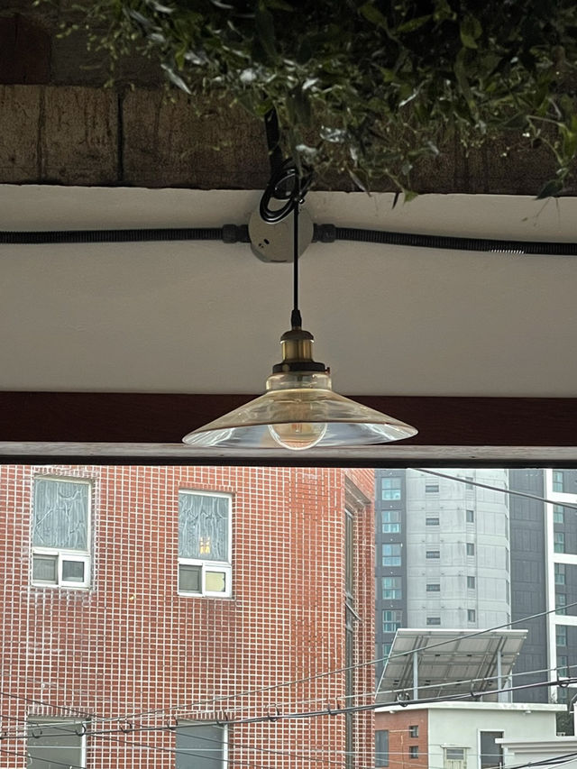해리단길 고즈넉한 감성카페 