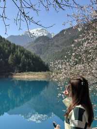 Jiuzhaigou for the first time. 🩵
