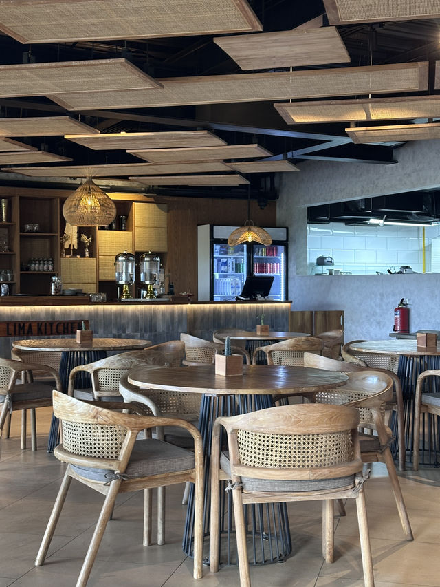 🍽️ 5Kitchen Bali 후기 – 깔끔한 한 끼 식사, 무난하게 좋았던 곳