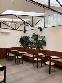 Pomalo Brew & Bakes