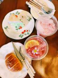 Lalana Cafe