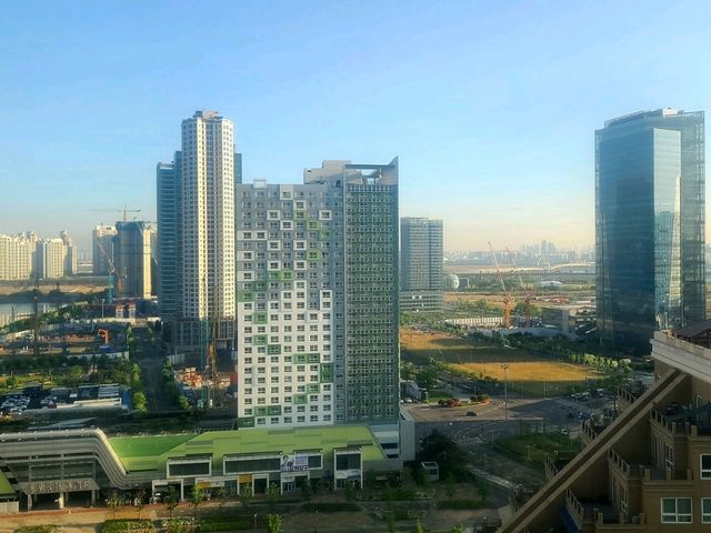 홀리데이인 인천 송도 프리미엄 트윈룸 (조식, 파크뷰)
