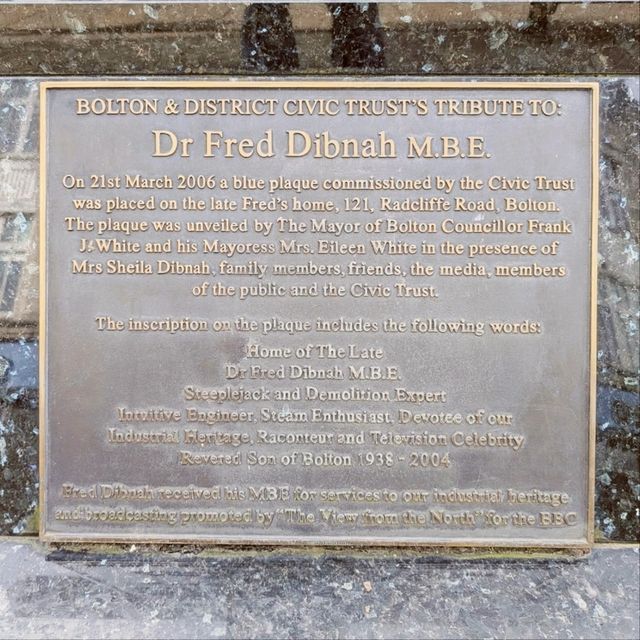 Fred Dibnah Statue