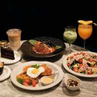 The Grounds Cafe and Bistro