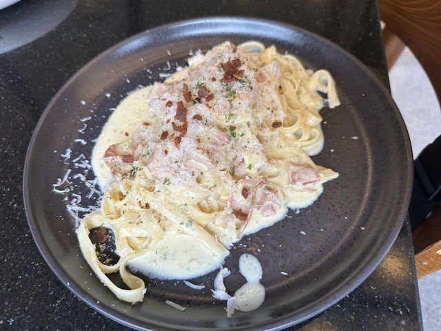 【Patus Pasta／パトゥス・パスタ｜チェンマイ“人生最高のカルボナーラ体験！”】