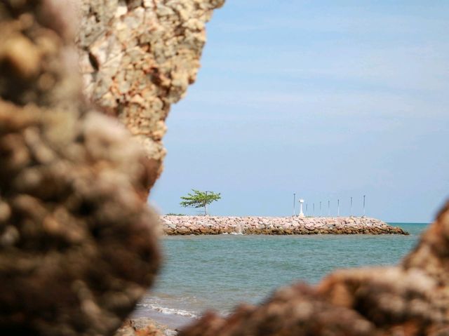หาดลับระยอง หัวแหลมปากคลองแกลง