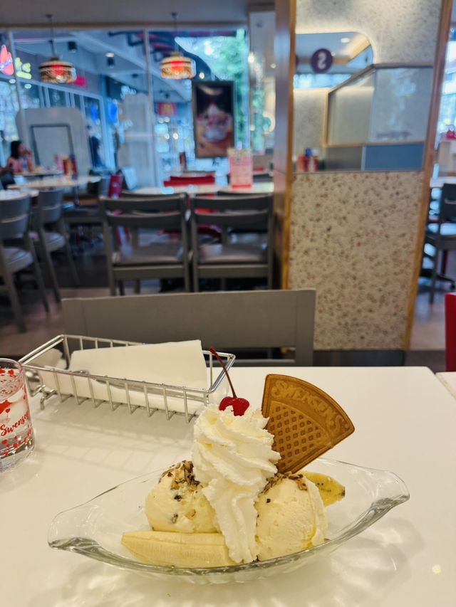 ของหวานเย็นๆ ต้องแวะ Swensen’s ทาวน์อินทาวน์ 