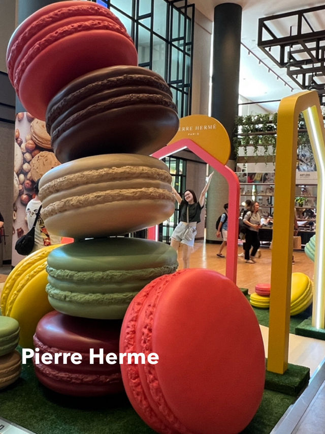 Pierre Hermé Treats at Resorts World Sentosa 🌟