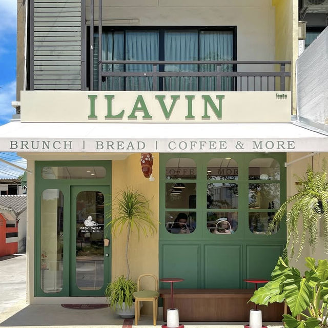 Ilavin Cafe คาเฟ่บรรยากาศอบอุ่นในซอยห้วยขวาง 