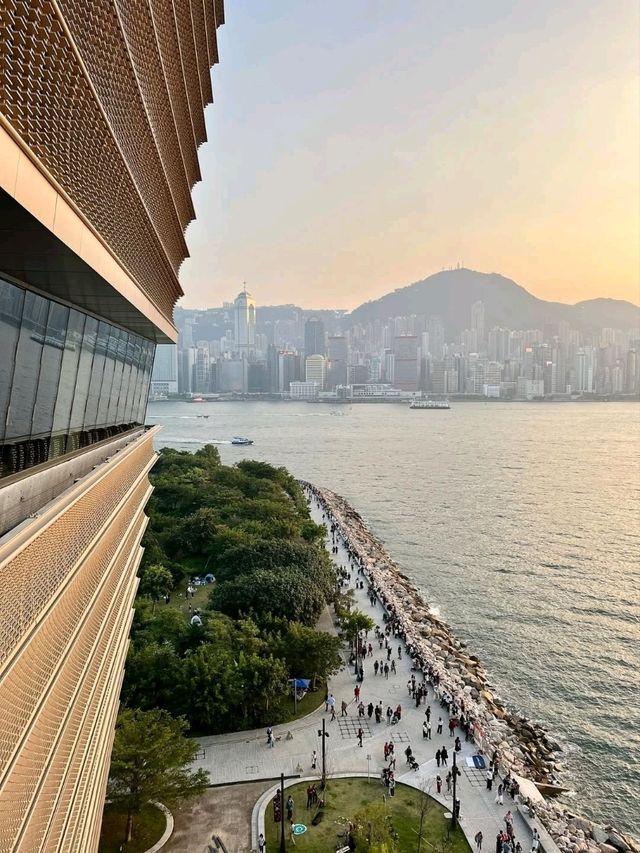 West Kowloon Cultural District, Artsy Walks and Chill City Vibes