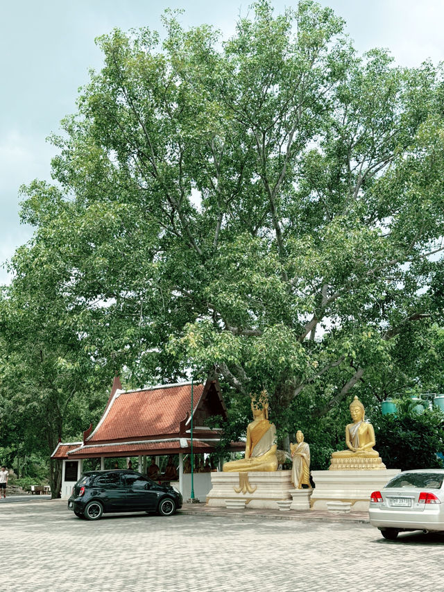 Unseen สุพรรณบุรี ที่วัดเขาดีสลัก 