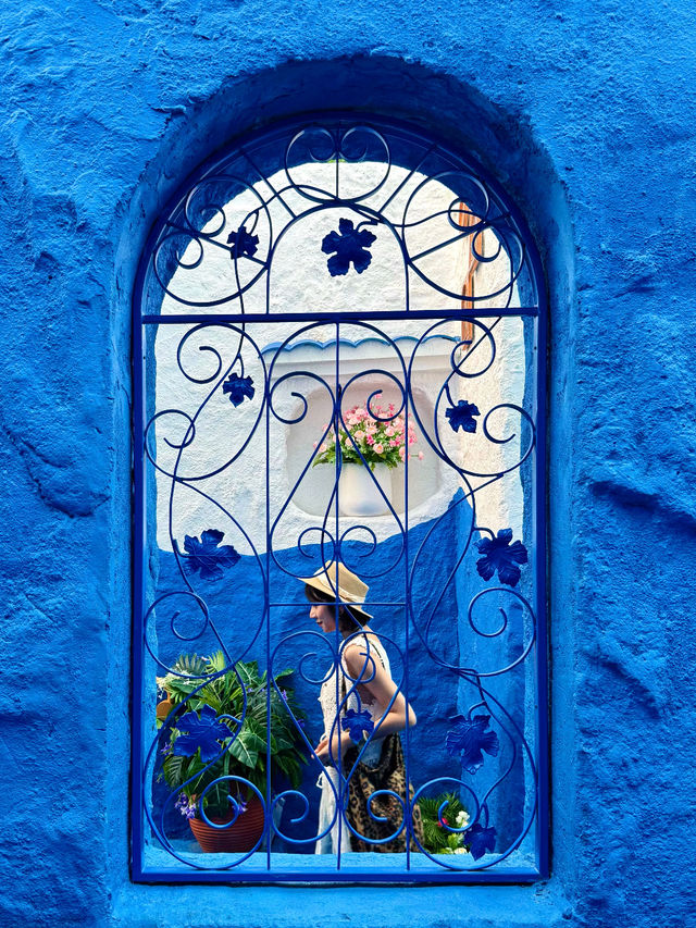 💙 Think it’s Morocco? Guess again — this is Harbin, China!
