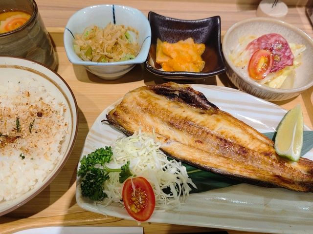 三多商圈日料餐廳 三多商圈日料餐廳