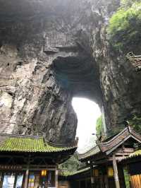 “Wulong Karst: Chongqing’s UNESCO-Kissed Gorge of Dragon‑Bridges, Caves & Mystical Tiankeng Wonders”