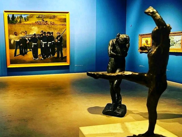 Modern Meets Majestic: A Journey Through Kunsthalle Mannheim
