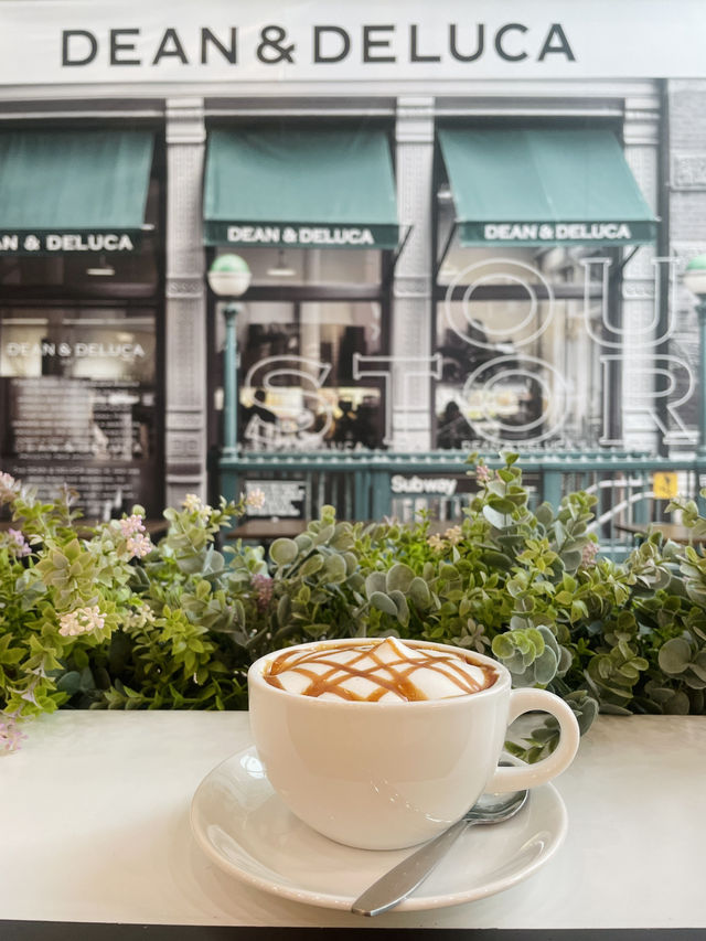 DEAN & DELUCA 