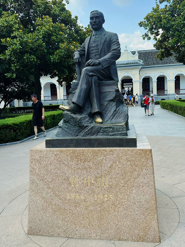 一座總統府，半部近代史