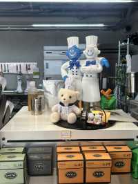 아기자기한 갤러리같은 분위기의 고품격 디저트 카페 🍀🤍