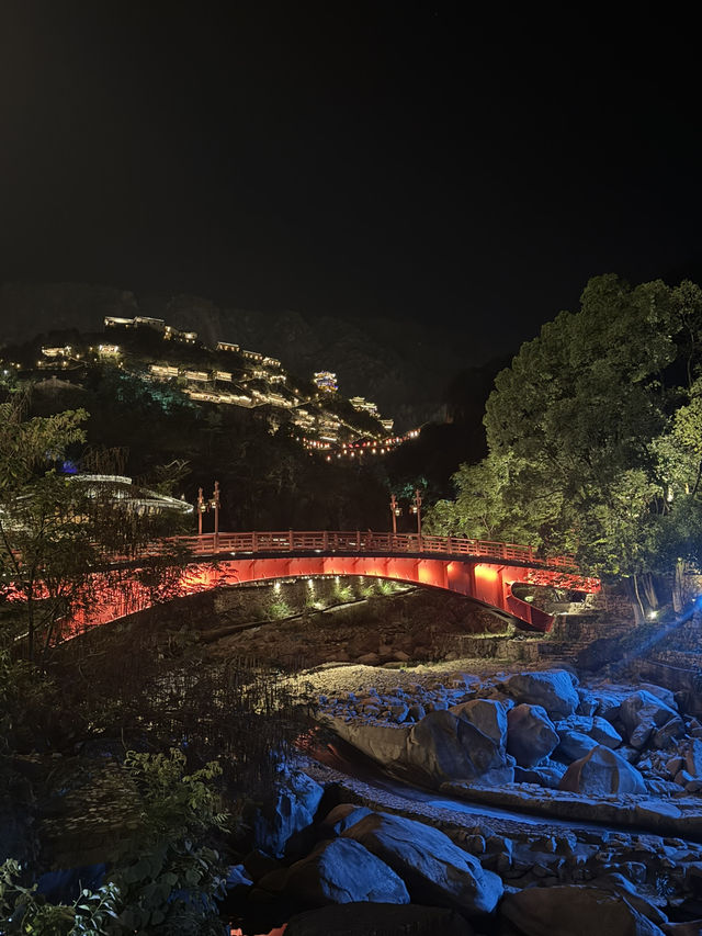 Wangxiangu Valley: The Magical Village on the Valley