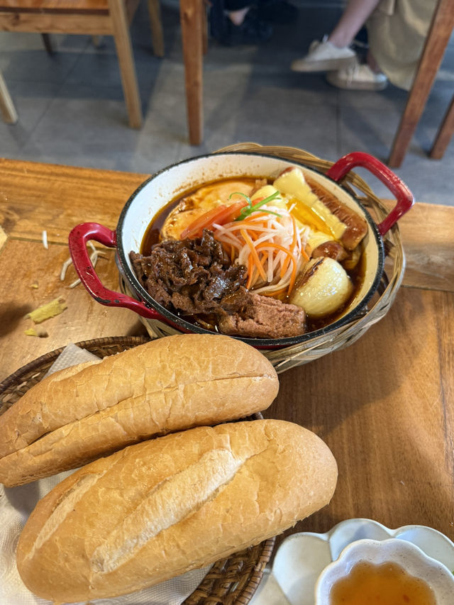 富國島必試餐廳 Meo Kitchen 