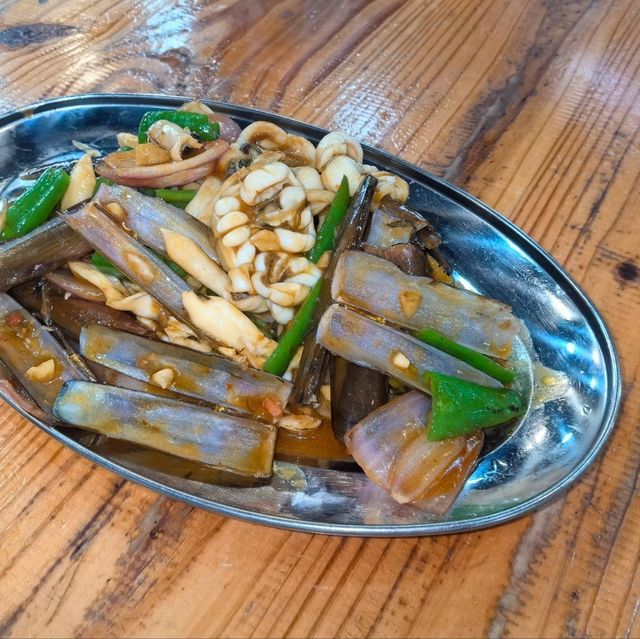 佛山覓食記｜蝦炳海鮮｜柴油機廠裡藏著的平靚正海鮮大排檔🦞