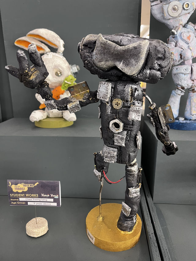 Rust & Retro: Handcrafted Clay Robot Exhibition by Young Creators