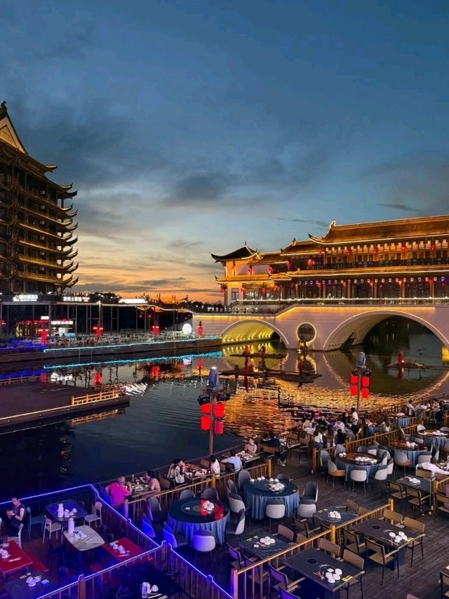 Taihu Huzhou